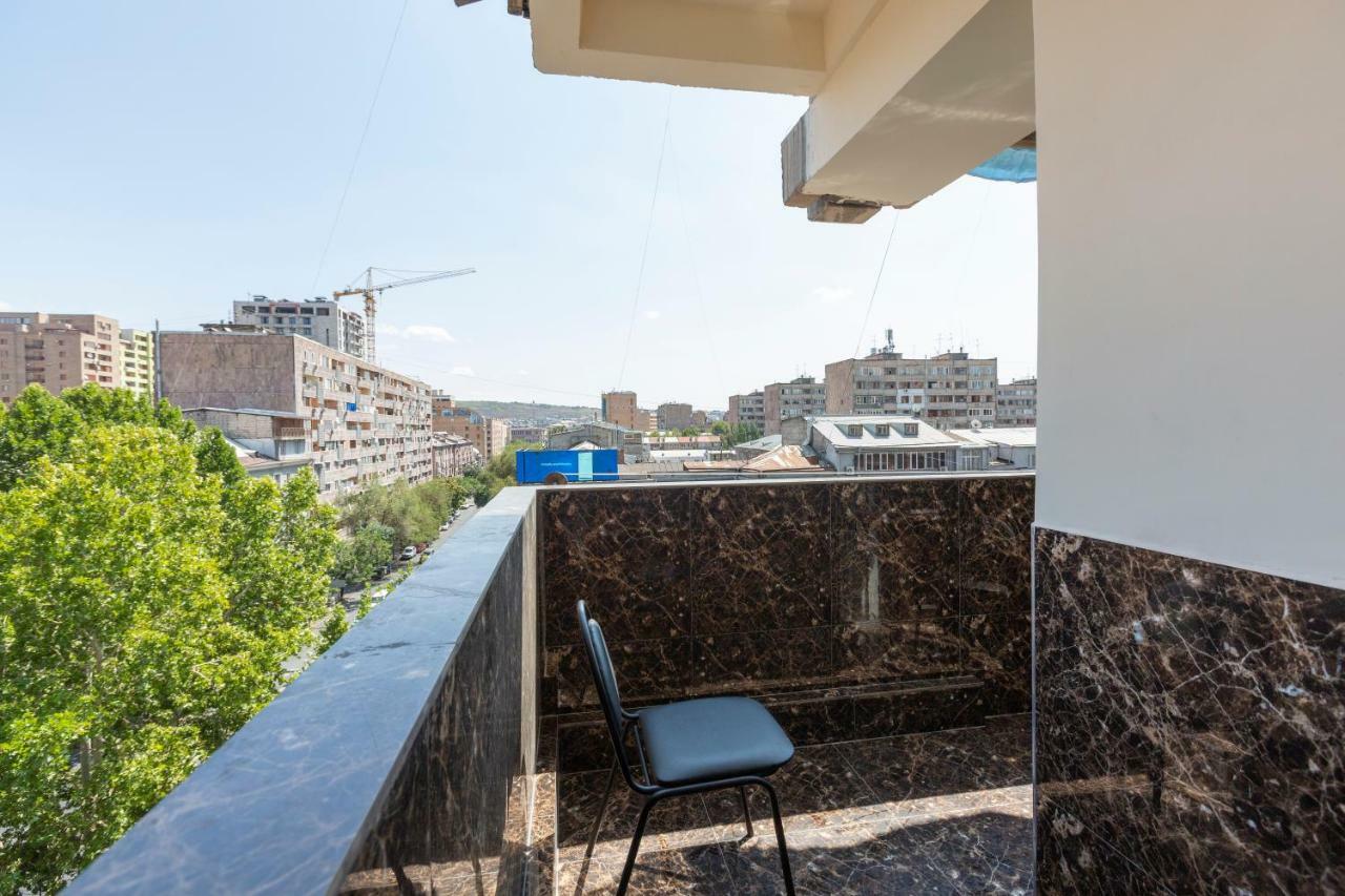 Umba Apartment N3 - Balcony And Mount Ararat View Jerevan Eksteriør bilde