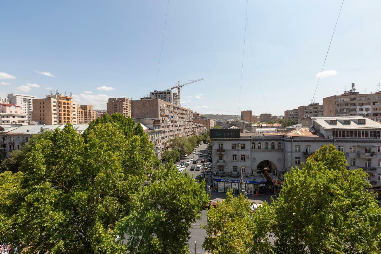 Umba Apartment N3 - Balcony And Mount Ararat View Jerevan Eksteriør bilde