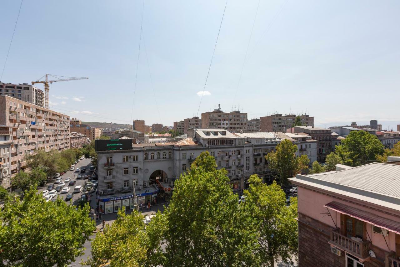 Umba Apartment N3 - Balcony And Mount Ararat View Jerevan Eksteriør bilde